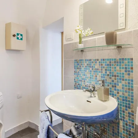 Four-bedroom With Sea View 08 Labin (Istria)