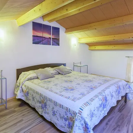 Four-bedroom With Sea View 08 Сasa de vacaciones